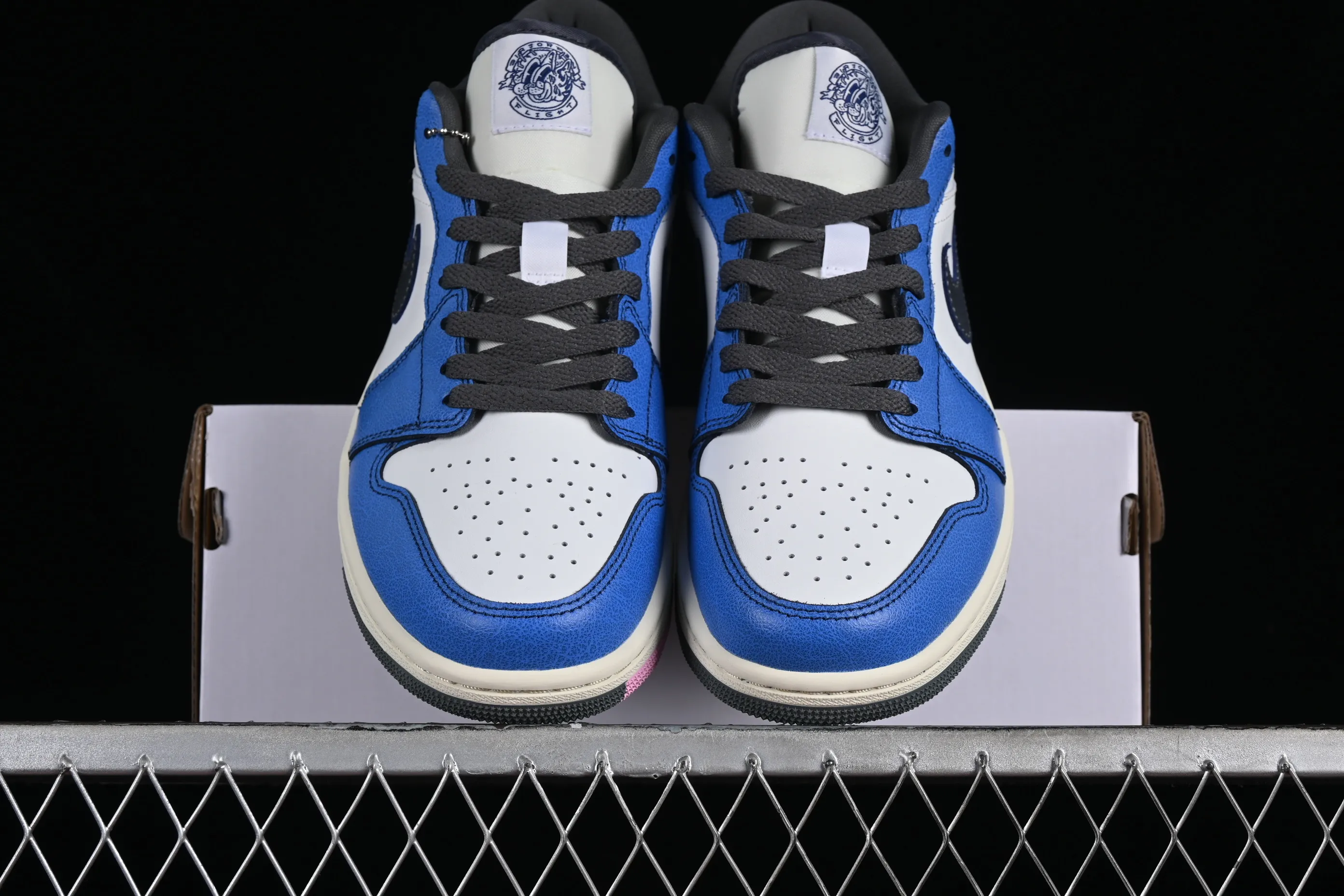All categories Air Jordan Jordan series basketball shoes Air Jordan 1 Low G version pure original Air Jordan 1 Low "Flight Vintage" AJ1 Joe 1 old white and blue low-top cultural casual sneakers FV8439-104